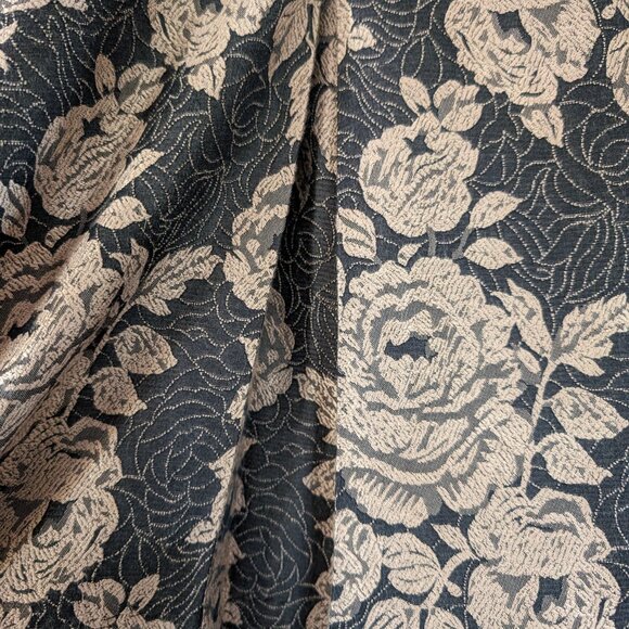 Ann Taylor Flute Skirt with Metallic Floral Pattern - Sz 8P - Picture 5 of 9